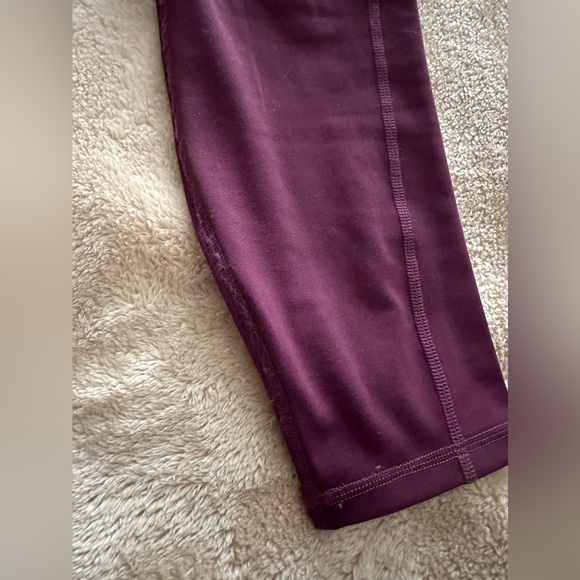 Purple Oasis PureLuxe Pocket Leggings - Picture 9 of 9